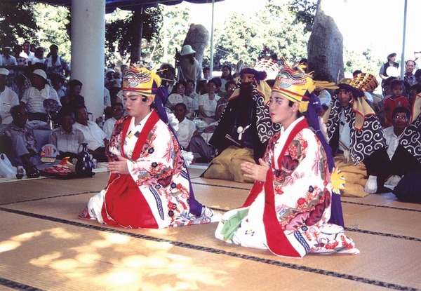 多良間島の豊年祭